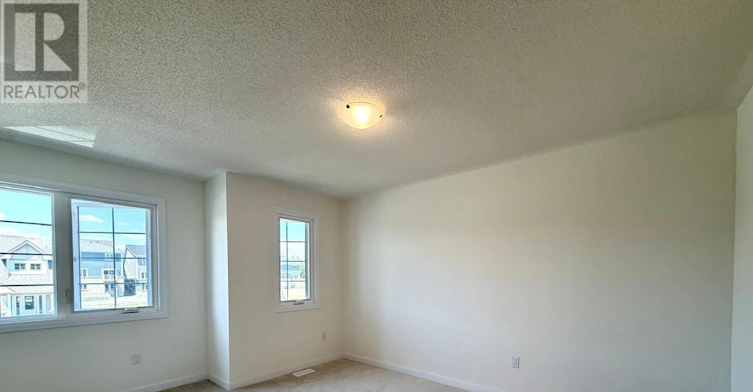 20 Royal Oak Crescent, Loyalist, ON, K0H 1G0 - 30