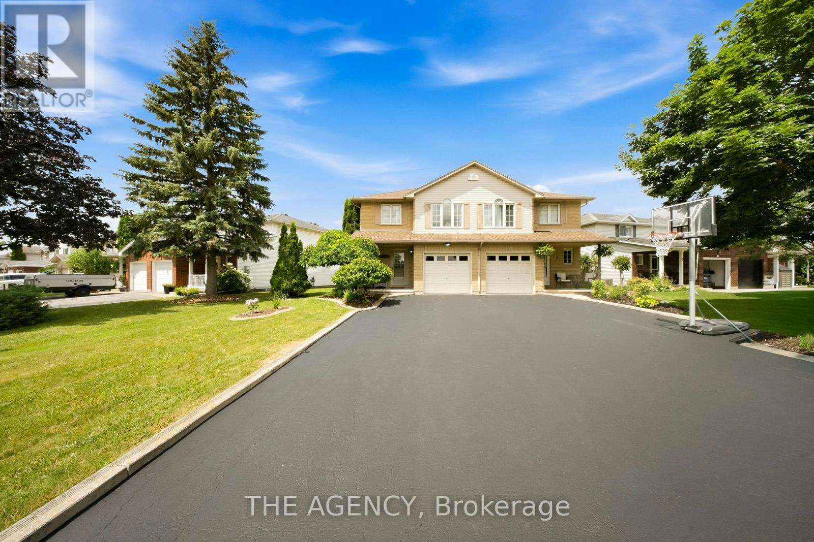 16 Scottacres Boulevard, Cayuga, ON, N3W 2K2