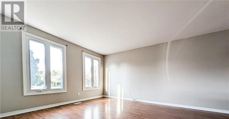 A-164 Windsor Street, Welland, ON, L3C 6T6 - 8