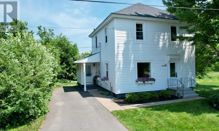 29 River Avenue