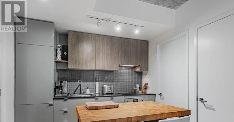332-161 Roehampton Avenue, Toronto, ON, M4P 1P9 - 6