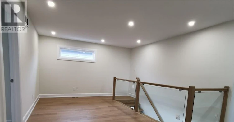 484 Woodland Avenue, Ottawa, ON, K2B 7C1 - 18