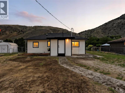 3771 Thompson View Street - 2
