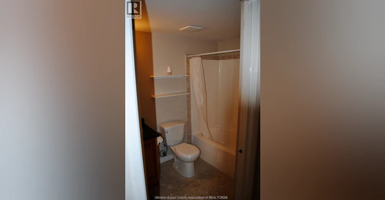 410-3000 Sandwich Street, Windsor, ON, N9C 4G3 - 13