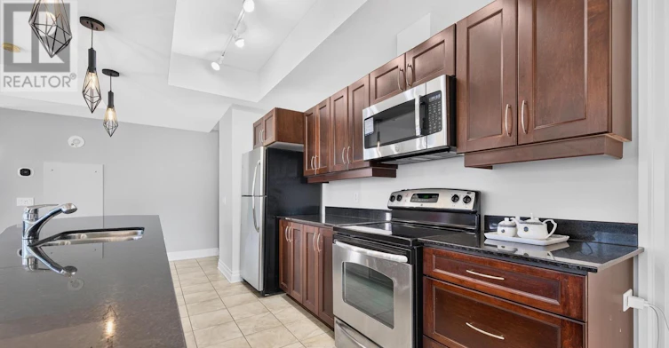 909-245 Kent Street, Ottawa, ON, K2P 0A5 - 12
