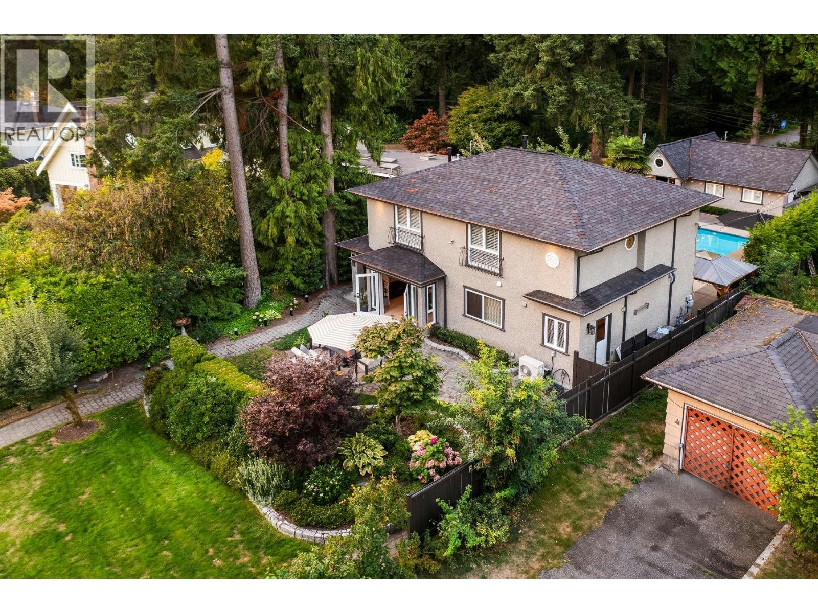 1018 W 19th Street, North Vancouver, BC, V7P 3C9