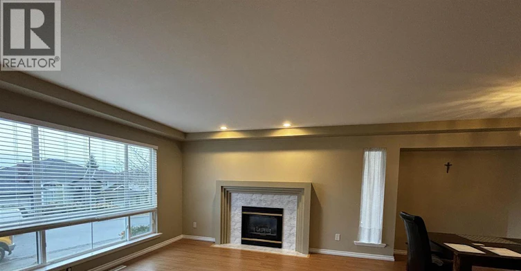 1605 Salal Crescent, Coquitlam, BC, V3E 2Y3 - 3