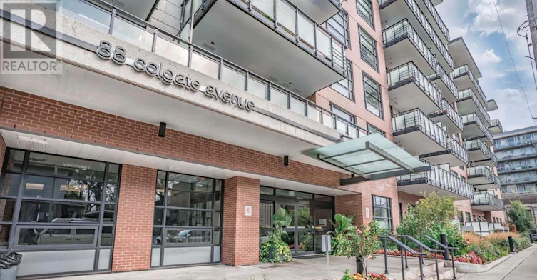 220-88 Colgate Avenue, Toronto, ON, M4M 0A6 - 17