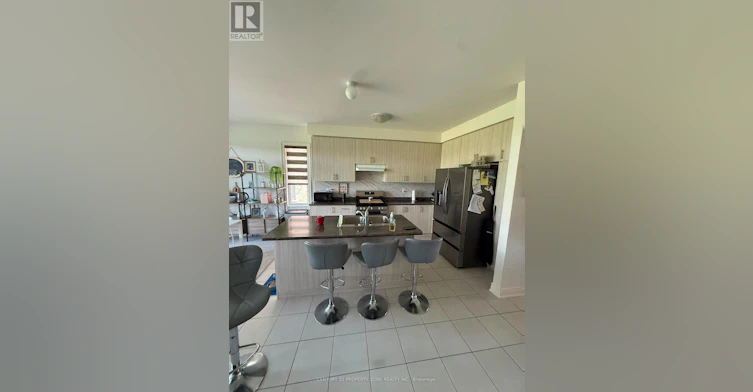 128 Bloomfield Crescent E, Cambridge, ON, N1T 0G5 - 3