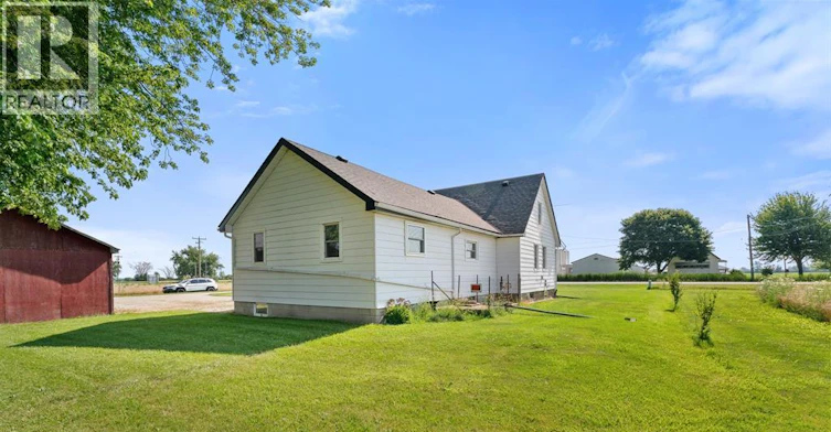 9700 Walker Road, Essex, ON, N0R 1J0 - 6
