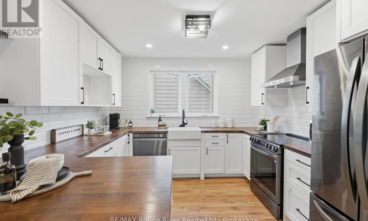 152 Wilson Road S