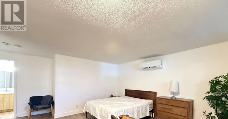 104-160 Dowling Avenue, Toronto, ON, M6K 3A6 - 6