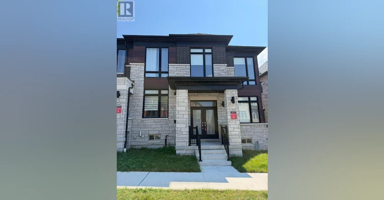 2645 Apricot Lane, Pickering, ON, L1X 0M3