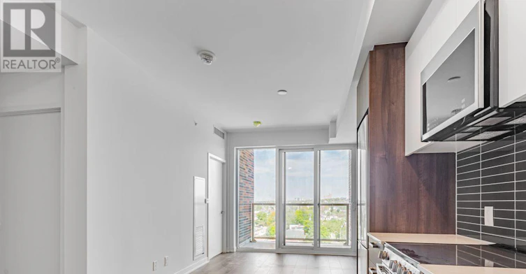 815-1787 St Clair Avenue W, Toronto, ON, M6N 0B7 - 2