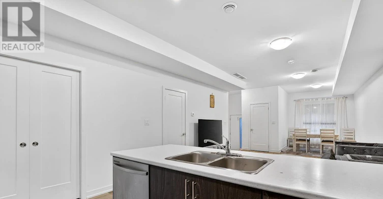 22-781 Clare Avenue, Welland, ON, L3C 0K1 - 16