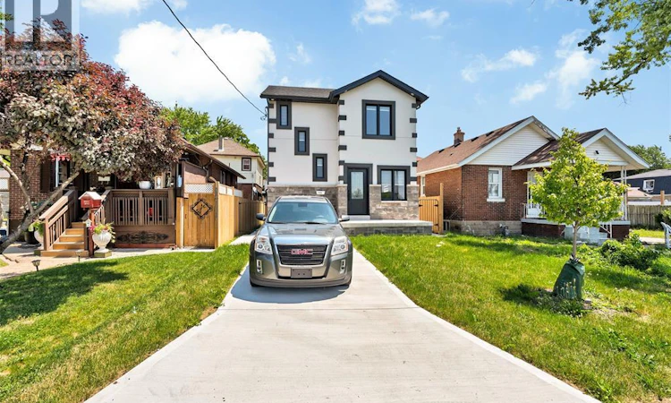1156 Wellington