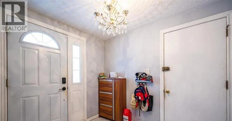 Front-87 Lorraine Avenue, Kitchener, ON, N2B 2N1 - 3