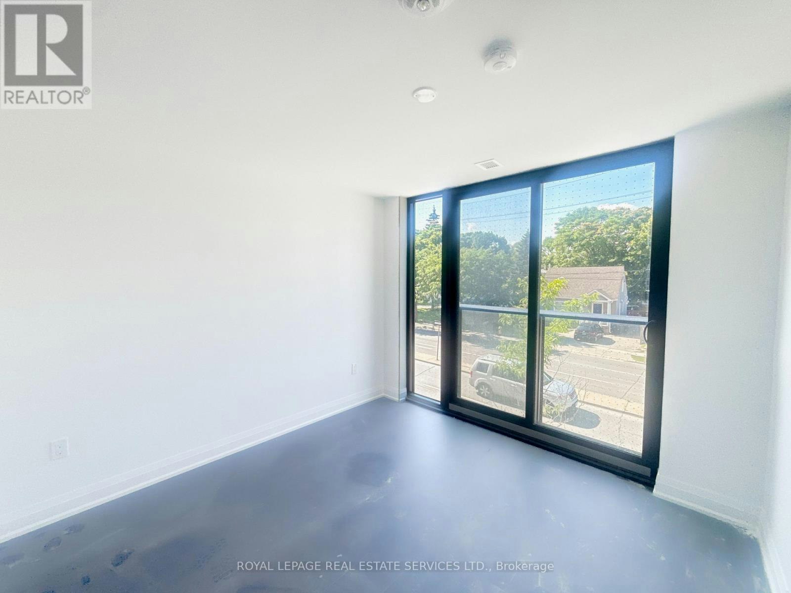105 Upper 799 The Queensway, Toronto, ON, M8Z 0H3 - 11