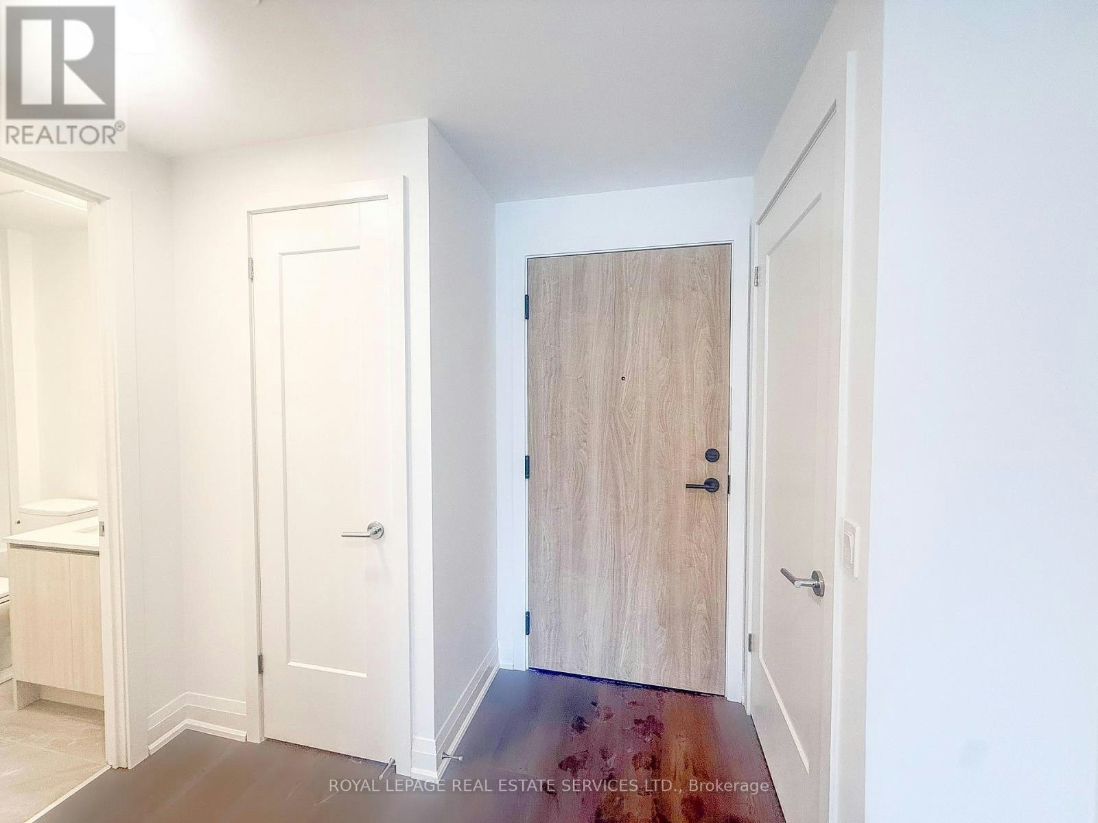 105 Upper 799 The Queensway, Toronto, ON, M8Z 0H3 - 3