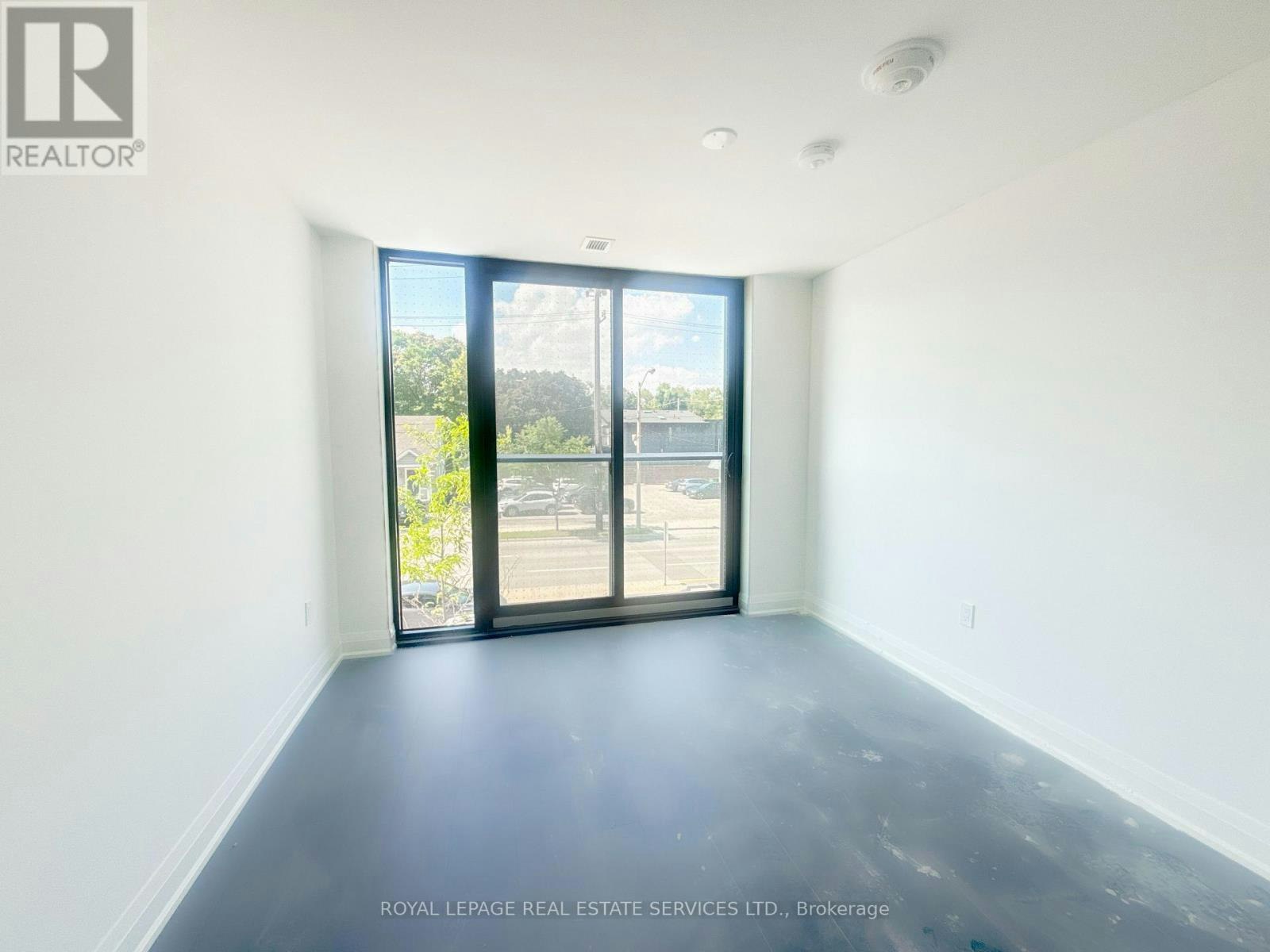 105 Upper 799 The Queensway, Toronto, ON, M8Z 0H3 - 9