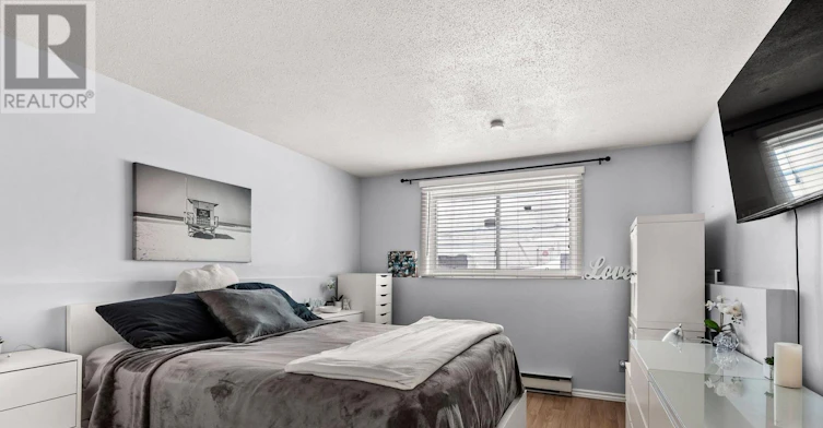 4-260 Fenerty Court, Ottawa, ON, K2L 3A7 - 16