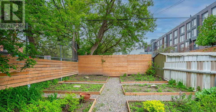 2-56 Wright Avenue, Toronto, ON, M6R 1K8 - 20
