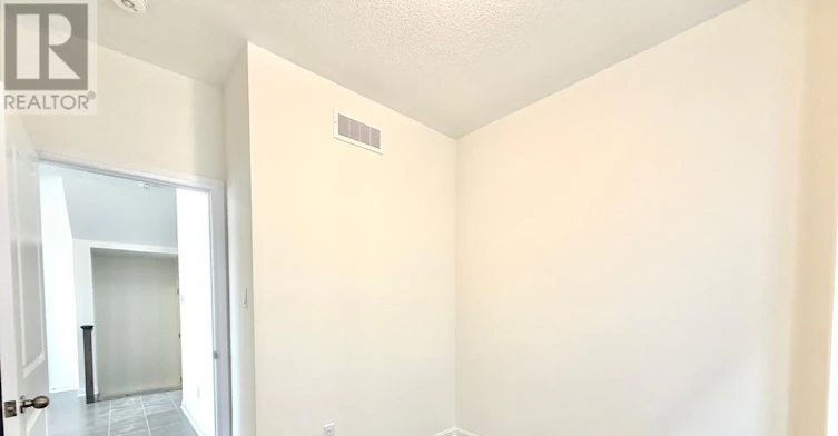 21 Royal Oak Crescent, Loyalist, ON, K0H 1G0 - 13