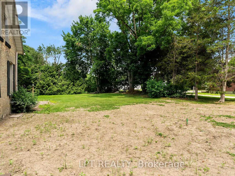 224 Roskeen Street, North Middlesex, ON, N0M 2K0 - 16