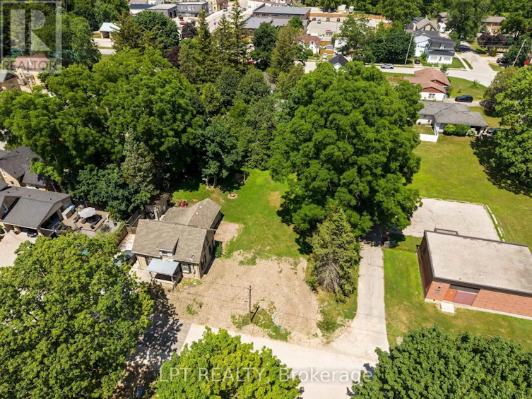 224 Roskeen Street, North Middlesex, ON, N0M 2K0 - 15