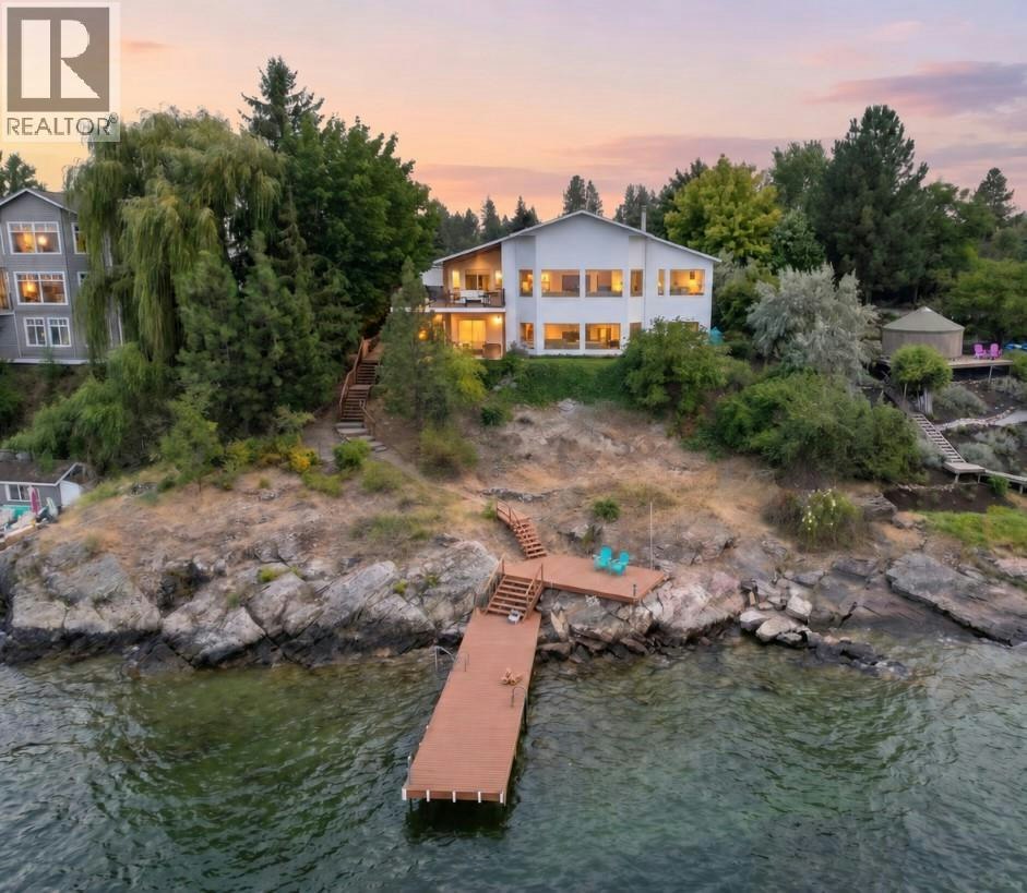 5538 Lakeshore Road, Kelowna, BC, V1W 4J4