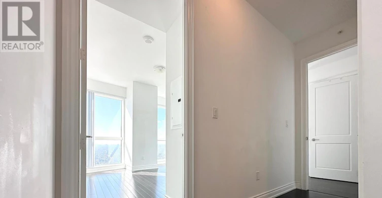 6110-388 Yonge Street, Toronto, ON, M5B 0A4 - 11