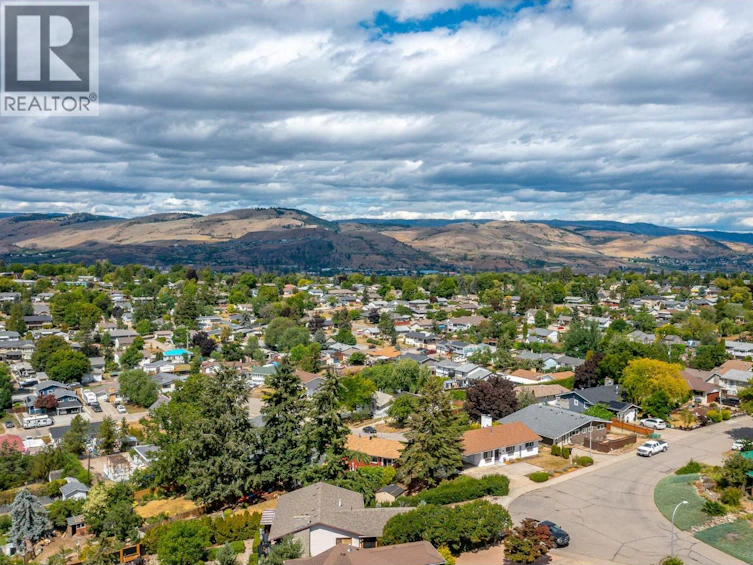 2604 12 Street, Vernon, BC, V1T 7Y7 - 40