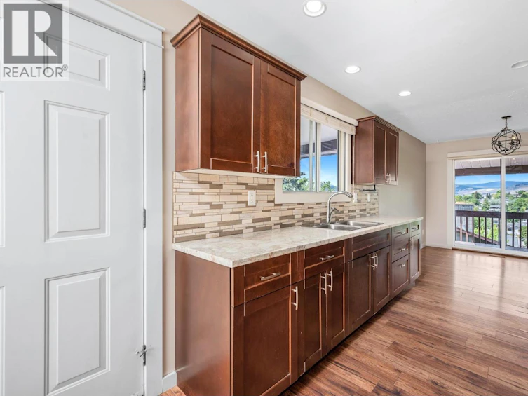 2604 12 Street, Vernon, BC, V1T 7Y7 - 6
