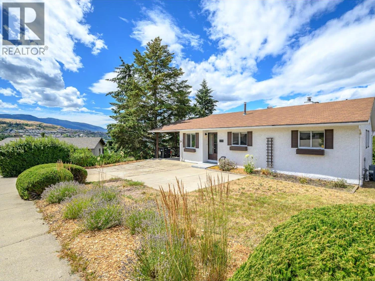 2604 12 Street, Vernon, BC, V1T 7Y7 - 2