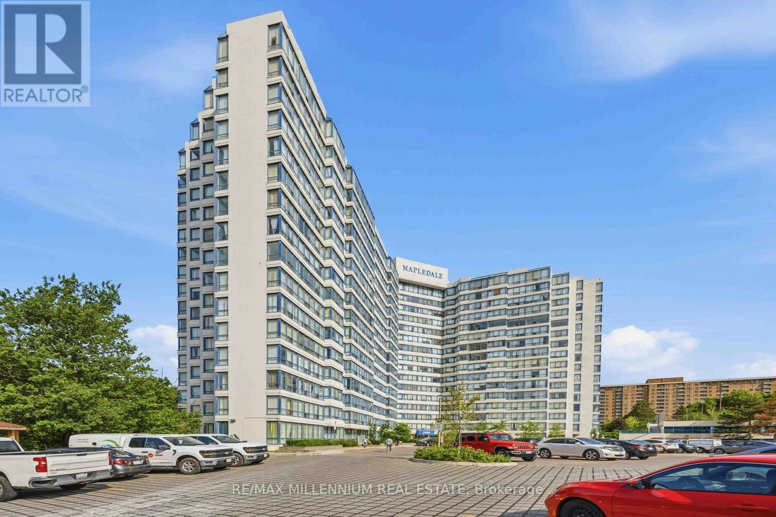 906-3050 Ellesmere Road, Toronto, ON, M1E 4C2