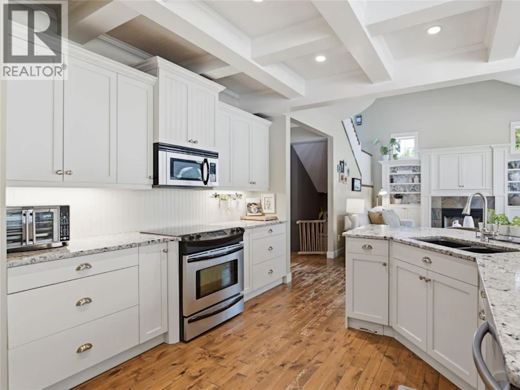 746 S Long Ridge Drive, Kelowna, BC, V1V 2R9 - 10