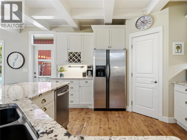 746 S Long Ridge Drive, Kelowna, BC, V1V 2R9 - 9