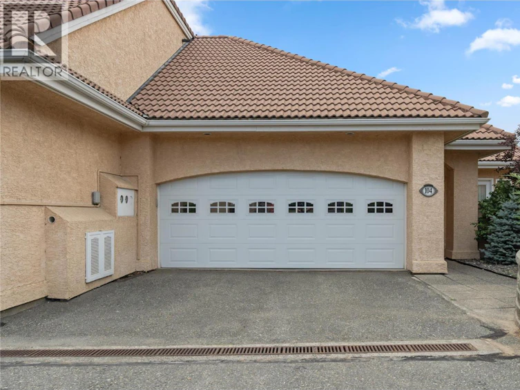 104-45 Hudson's Bay Trail, Kamloops, BC, V2C 6N5 - 37