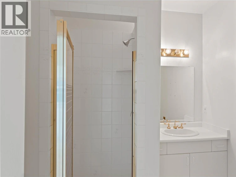 104-45 Hudson's Bay Trail, Kamloops, BC, V2C 6N5 - 19