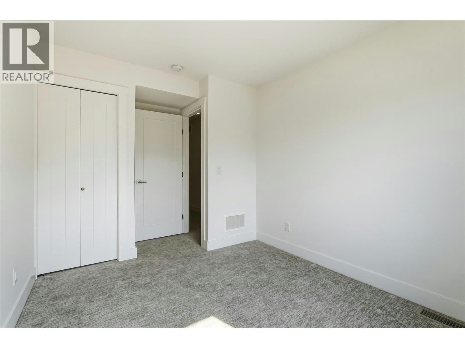 44-720 Valley Road, Kelowna, BC, V1V 0E1 - 17