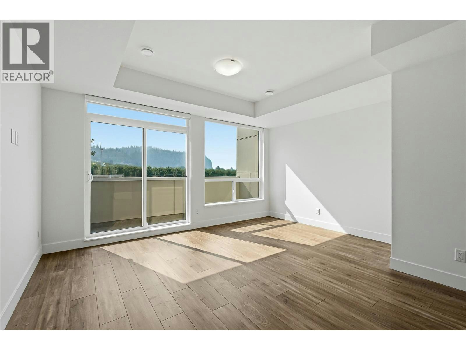 44-720 Valley Road, Kelowna, BC, V1V 0E1 - 6