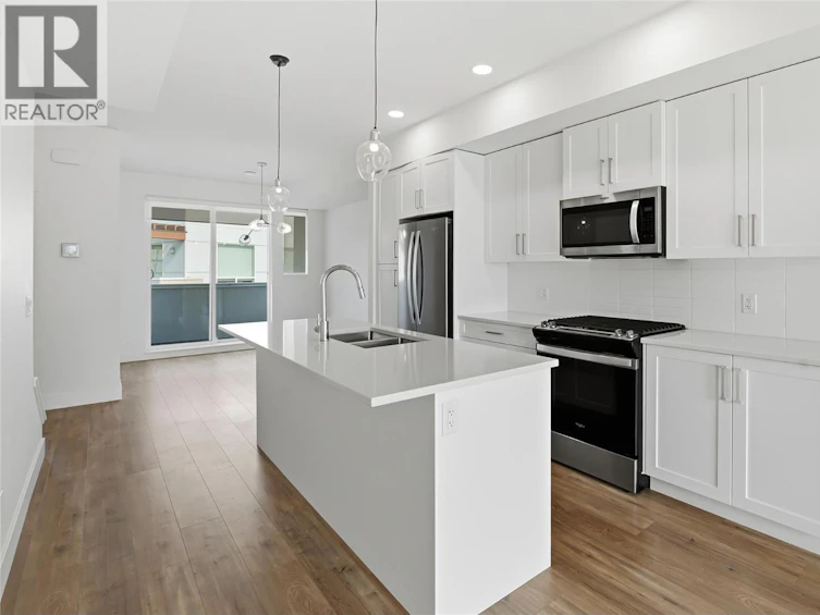 44-720 Valley Road, Kelowna, BC, V1V 0E1 - 8