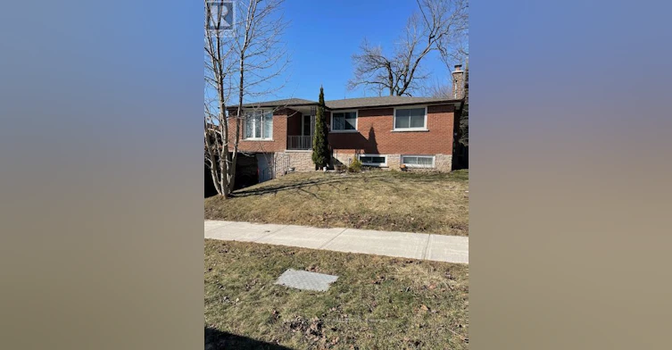 166 Collings Avenue, Bradford West Gwillimbury, ON, L3Z 1W1