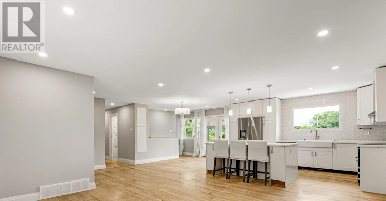 10 Queen Anne Crescent, Ottawa, ON, K2C 3H1 - 9