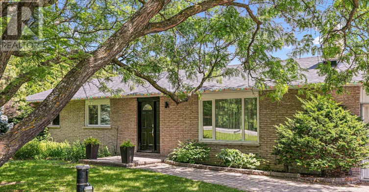 10 Queen Anne Crescent, Ottawa, ON, K2C 3H1