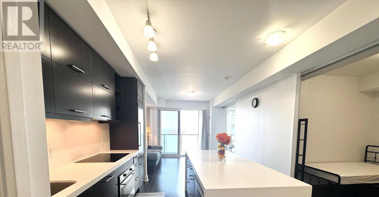 2305-1080 Bay Street, Toronto, ON, M5S 0A5 - 2