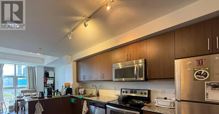 1012-10 Willison Square, Toronto, ON, M5T 0A8 - 2