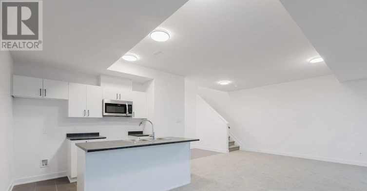 605 Silhouette Private, Ottawa, ON, K2J 4S3 - 7