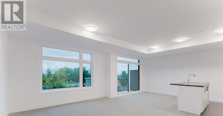 605 Silhouette Private, Ottawa, ON, K2J 4S3 - 4