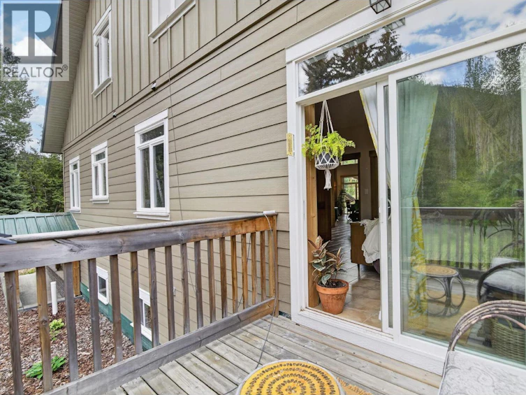 1124 W Fish Lake Road, Summerland, BC, V0H 1Z8 - 35